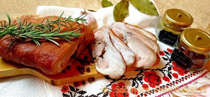 Бюджетный рулет из свиной рульки