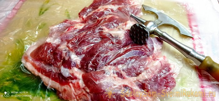 Бюджетный рулет из свиной рульки