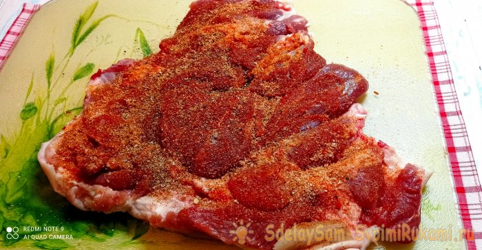 Бюджетный рулет из свиной рульки