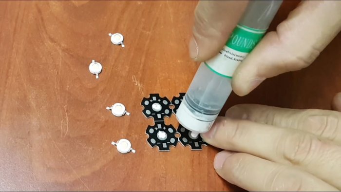 Как самому сделать крутой тюнинг автомобильных фар