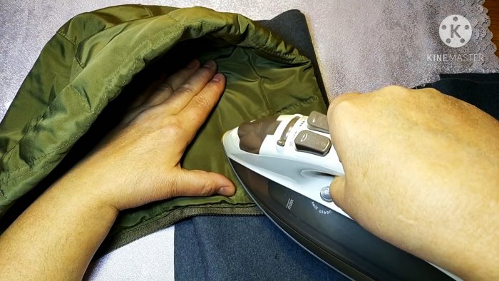 Как починить разрыв на куртке за пару минуты без иголки и ниток