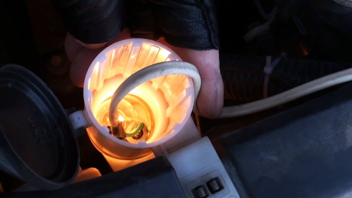 Как разморозить омывайку в бачке самодельным обогревателем