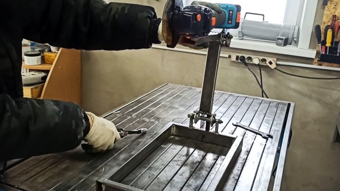 Как из велосипедных втулок сделать торцовочную пилу с протяжкой для болгарки