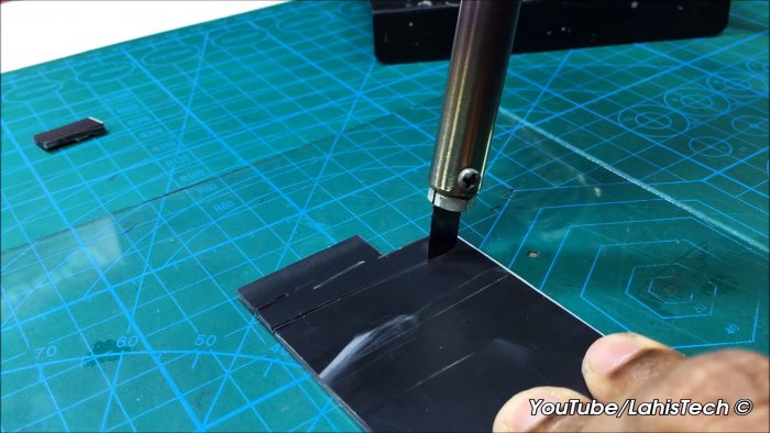 Режем пластик