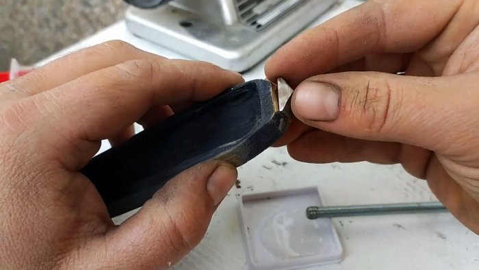 Как сделать кастомный канцелярский нож своими руками