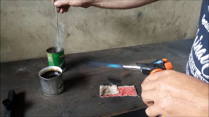 Окунаем заготовку в воду