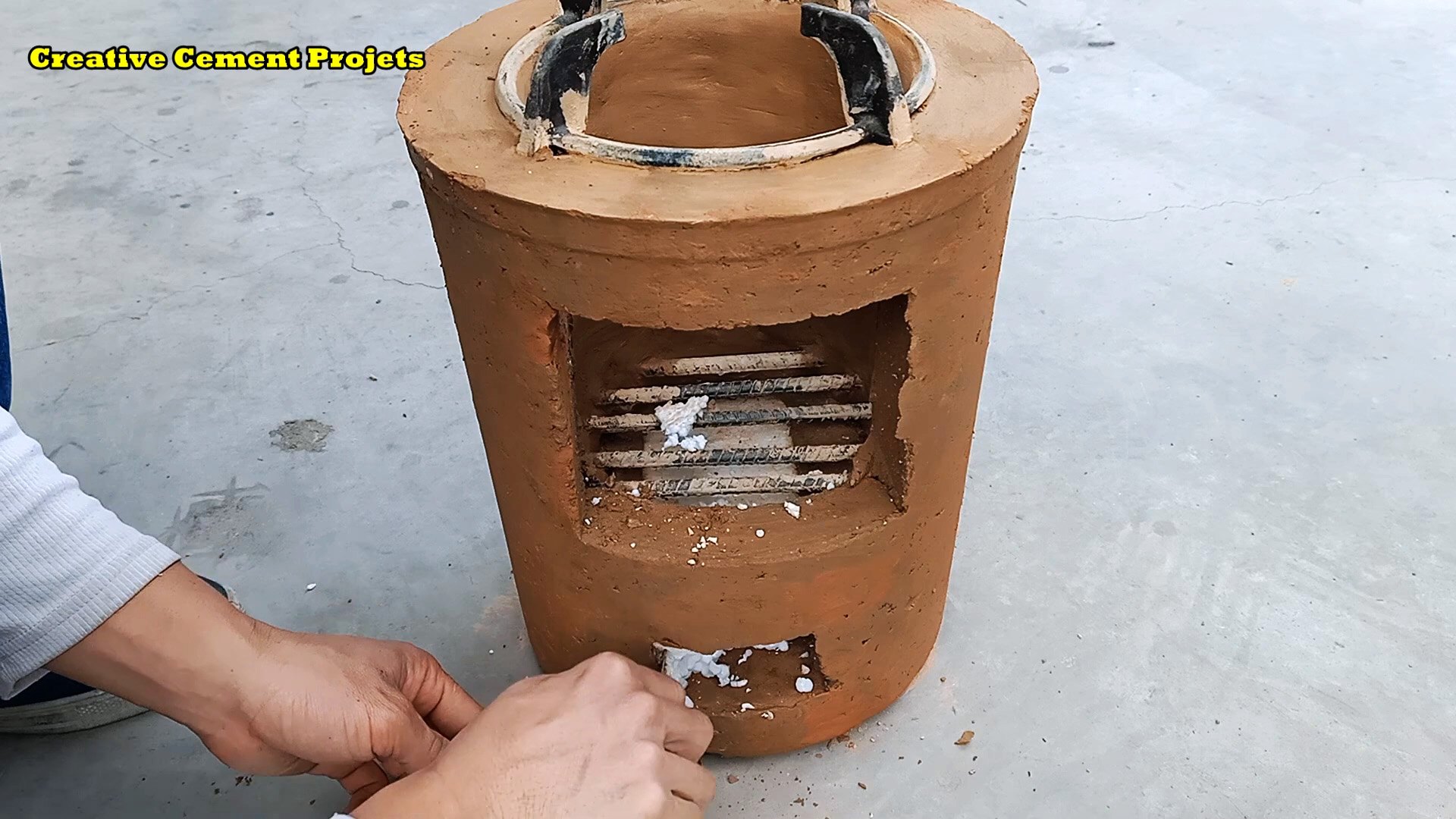 Как из глины и цемента сделать компактную печку для готовки