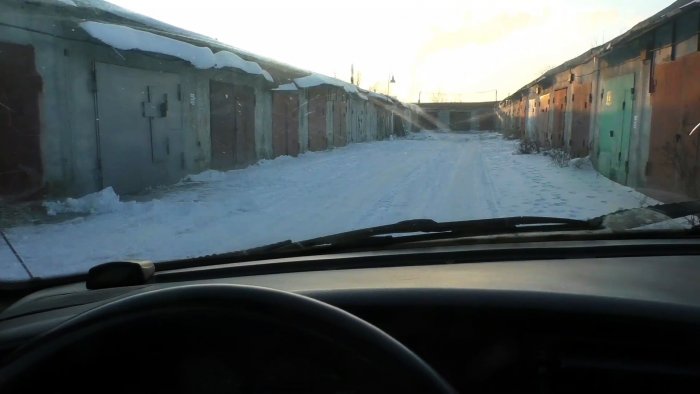 за ночь снег не растает на стеклах