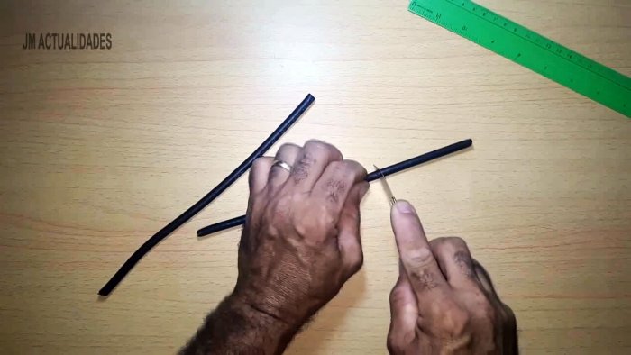 С одной стороны на 8 см у них удаляется вся изоляция