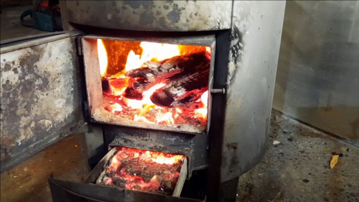 В результате получаем много тепла с минимальным расходом древесины