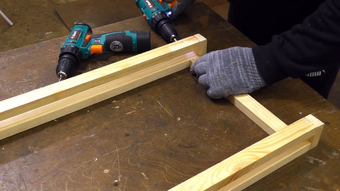 Рамки соединяются рейками