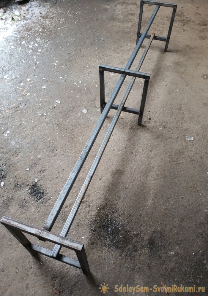 Как сделать простую и прочную лавочку для домашнего использования