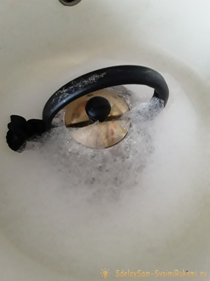 После распыления не нужно ничего тереть