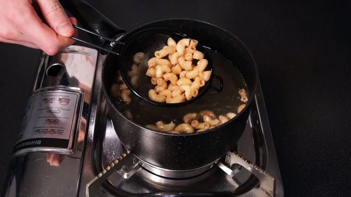 Чипсы из макарон