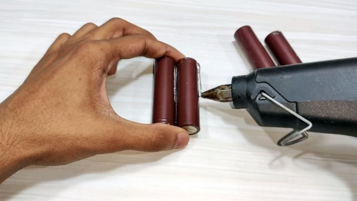 Как сделать аварийный фонарь