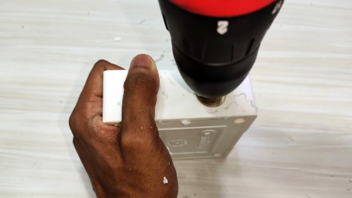 Как сделать аварийный фонарь