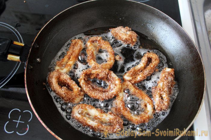 Кольца кальмара в кляре