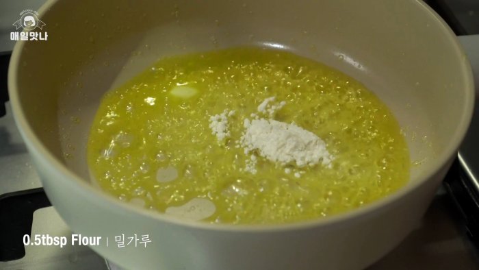 Как сделать самую хрустящую картошку фри с густым сырным соусом