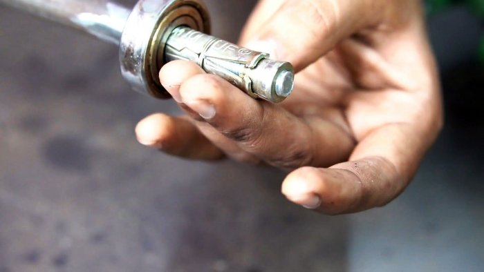 Как сделать съемник для глухих подшипников из анкера с обратным молотком