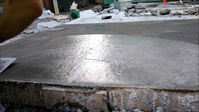 Как самому выполнить качественное бетонирование на долгие годы