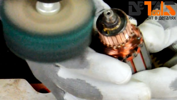 Как без токарного станка почистить коллектор ротора электродвигателя