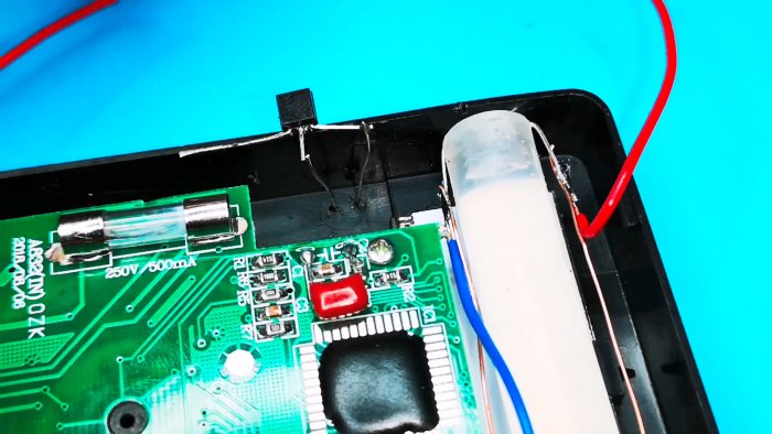 Как сделать автоматическое включение подсветки мультиметра