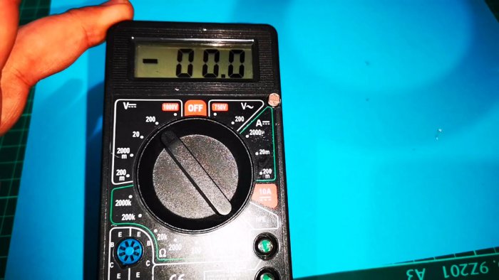 Как сделать автоматическое включение подсветки мультиметра