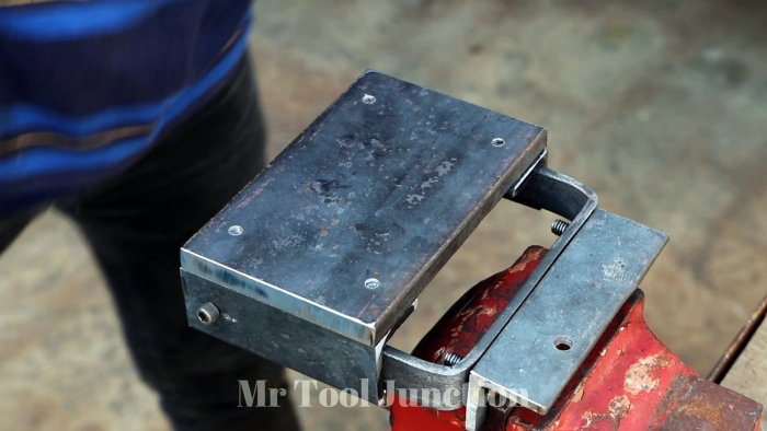 2 простые и полезные самодельные приставки к болгарке