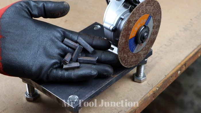 2 простые и полезные самодельные приставки к болгарке