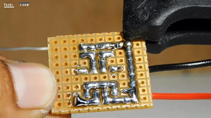 Как сделать простейший индикатор тока зарядки для Li-ion аккумулятора