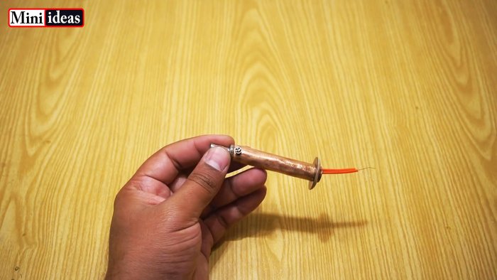 Как сделать термовоздушную станцию из старого паяльника