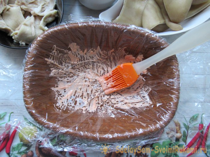 Прессованные свиные уши  бюджетная но очень вкусная закуска для любых случаев