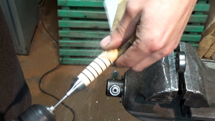 Как сделать качественное шило из хлама