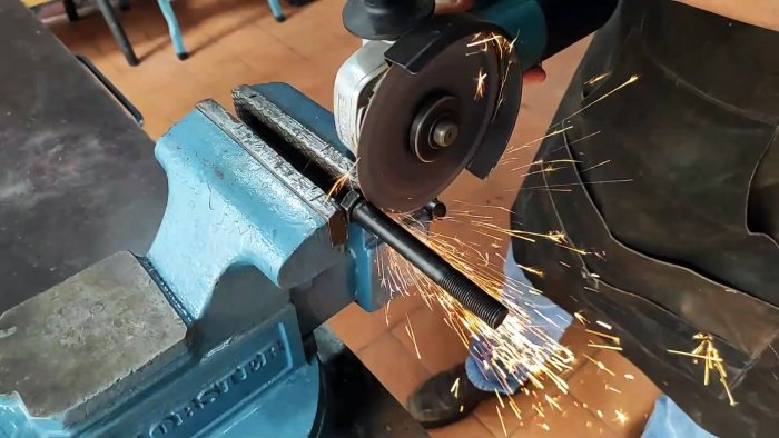 Ручная дрель из редуктора старой болгарки