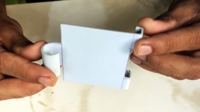 Как из ПВХ трубы сделать регулируемую подставку под телефон