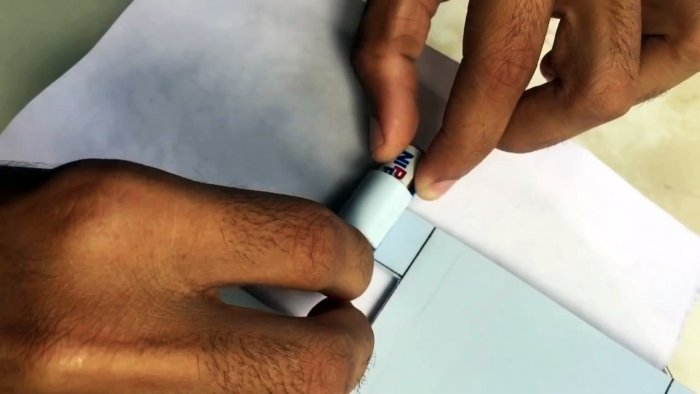 Как из ПВХ трубы сделать регулируемую подставку под телефон