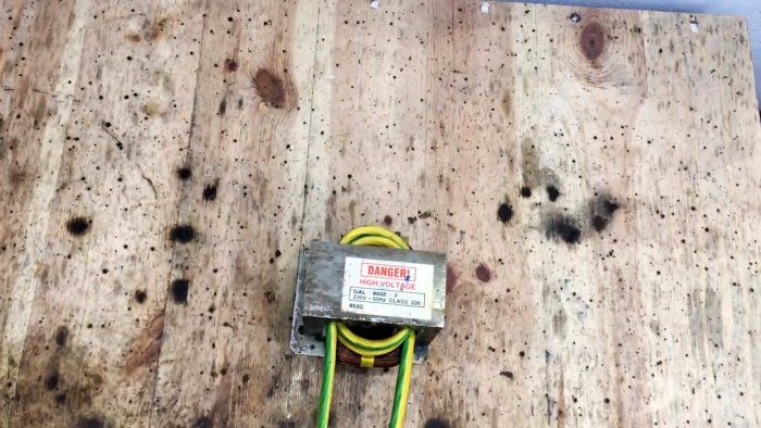 Как из трансформатора микроволновки сделать мощный контактный паяльник