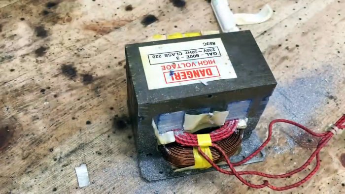 Как из трансформатора микроволновки сделать мощный контактный паяльник