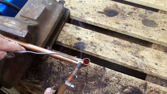 Как из трансформатора микроволновки сделать мощный контактный паяльник