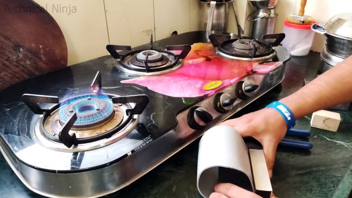 Как из батареи ноутбука и трубы ПВХ сделать аккумулятор 12 В Li-ion