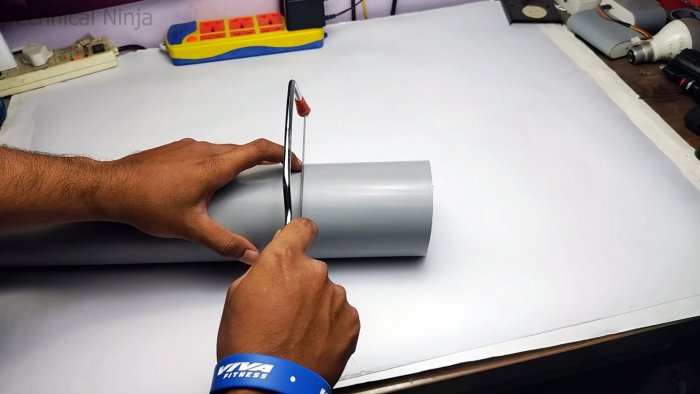 Как из батареи ноутбука и трубы ПВХ сделать аккумулятор 12 В Li-ion