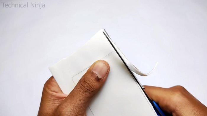 Как из батареи ноутбука и трубы ПВХ сделать аккумулятор 12 В Li-ion