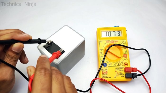 Как из батареи ноутбука и трубы ПВХ сделать аккумулятор 12 В Li-ion