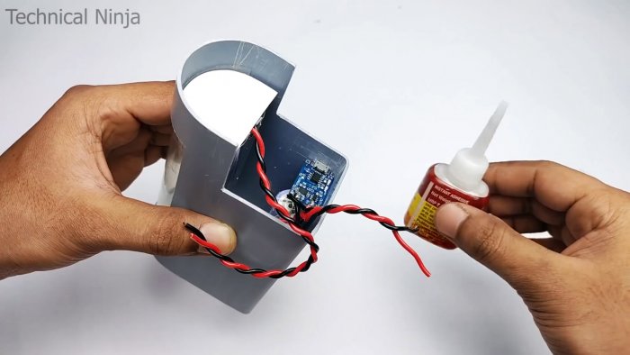 Как сделать аварийный аккумуляторный фонарь для любых ситуаций