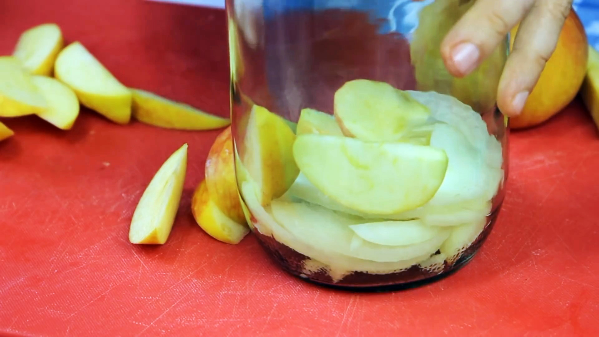 Печень в банке с яблоками рецепт
