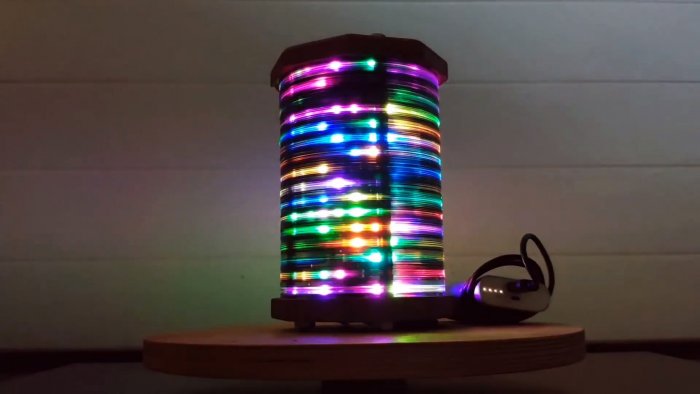Как сделать светильник из CD дисков управляемый смартфоном