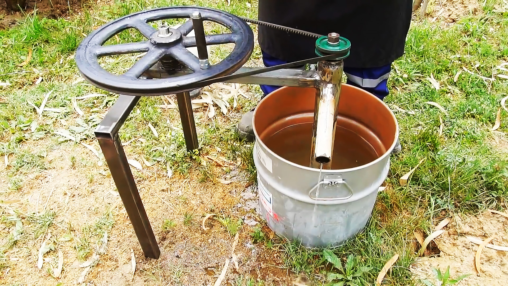 Как сделать водяной насос