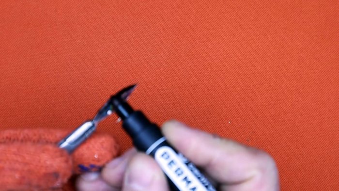 Как сделать стримеры для успешной рыбалки из стержня шариковой ручки