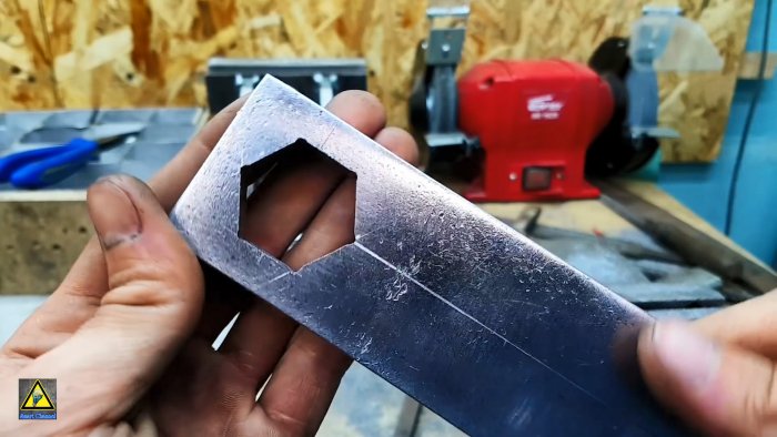 Как сделать шестигранное отверстие в толстой стали в гаражных условиях