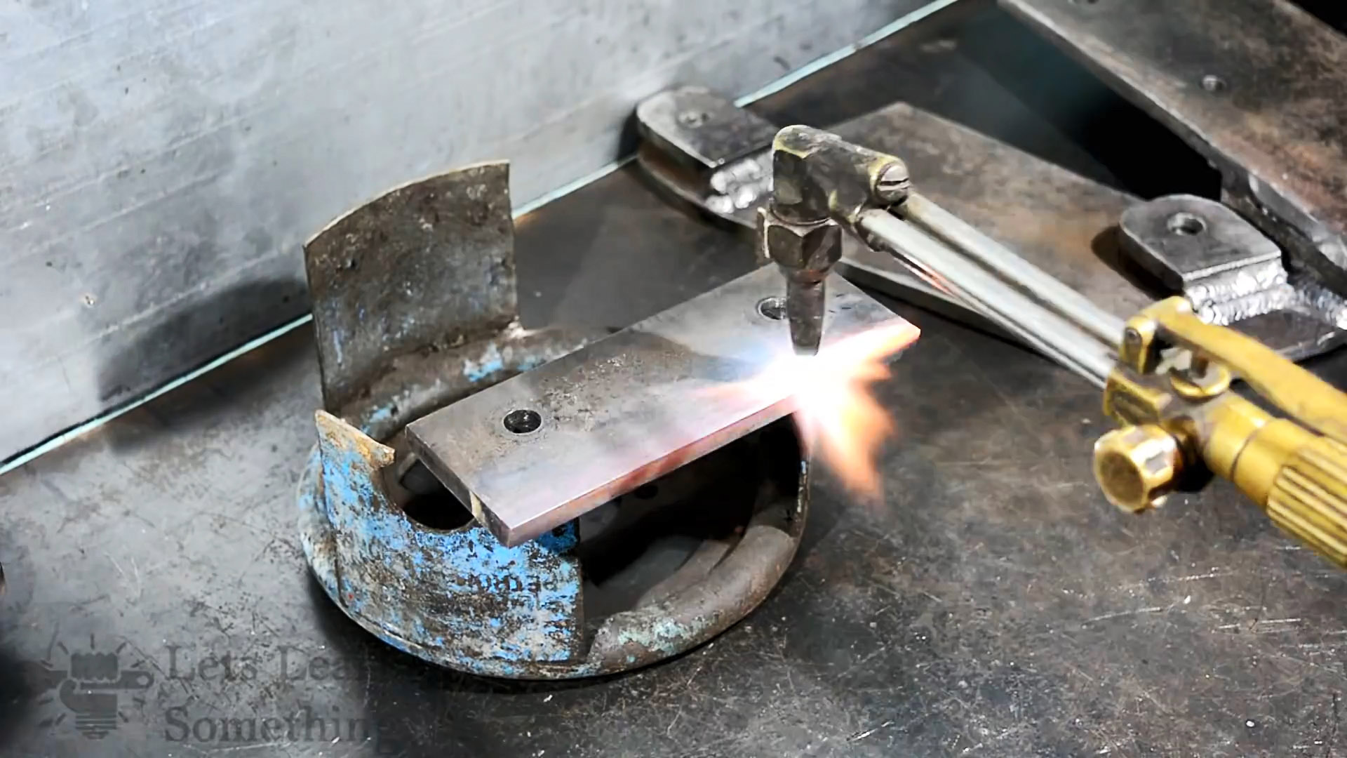 Как сделать мощные настольные ножницы по металлу